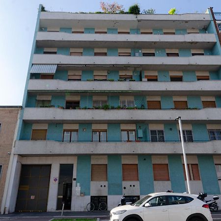 Vivimihome - Crespi House A 3 Minuti Dalla Metro Milaan Buitenkant foto